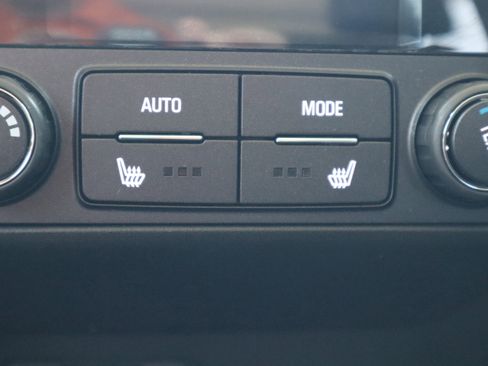 Used 2023 GMC Acadia SLT w/ Preferred Package AWD/4WD image 26