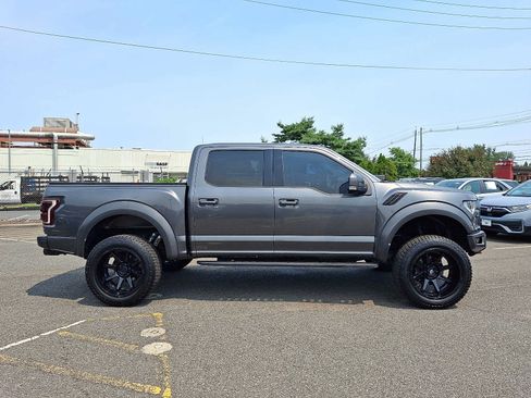 Used 2018 Ford F150 Raptor w/ Equipment Group 802A Luxury AWD/4WD image 8