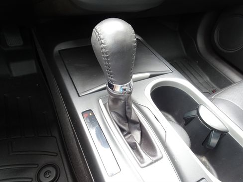 Used 2016 Acura RDX AWD w/ Technology Package image 18
