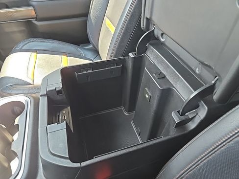 Used 2021 GMC Sierra 1500 AT4 w/ AT4 Value Package AWD/4WD image 80
