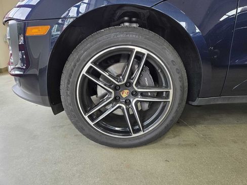Used 2021 Porsche Macan AWD/4WD image 10