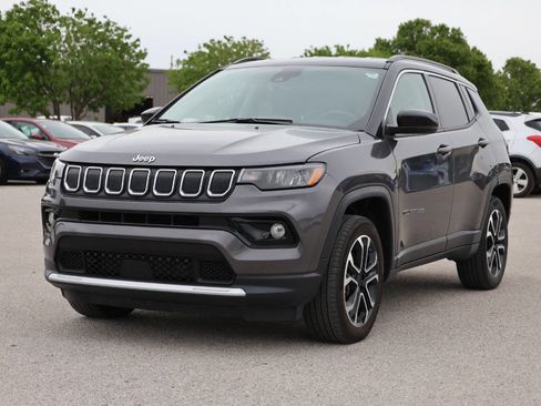 Used 2022 Jeep Compass Limited AWD/4WD image 6