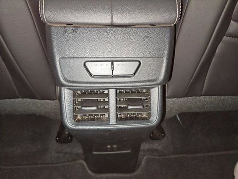 Used 2026 GMC Terrain Elevation w/ Elevation Premium Package image 17