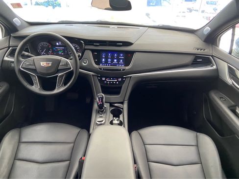 Used 2025 Cadillac XT5 Premium Luxury image 21