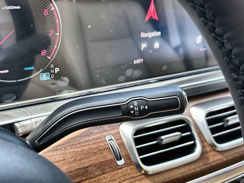 New 2026 Mercedes-Benz GLS 450 4MATIC image 23