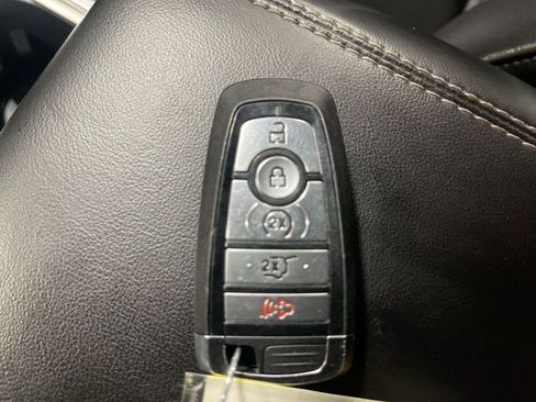 Used 2023 Ford Explorer XLT w/ Equipment Group 202A AWD/4WD image 20