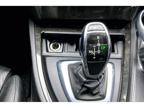 Used 2009 BMW 650i Convertible RWD image 30