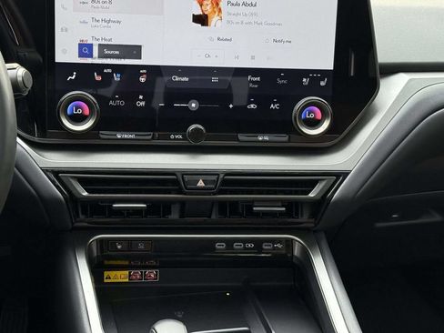 Used 2025 Lexus TX 350 AWD w/ Technology Package image 18