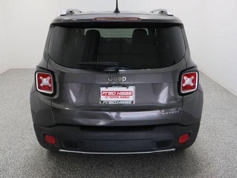 Used 2016 Jeep Renegade Limited FWD image 8