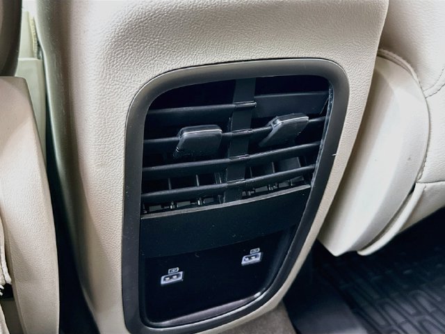 Used 2019 Lincoln MKC Premiere AWD/4WD image 26
