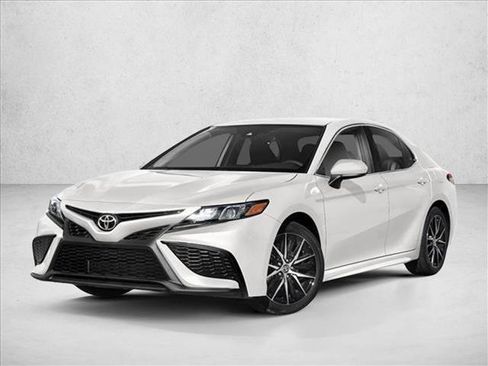 Used 2022 Toyota Camry SE FWD image 16