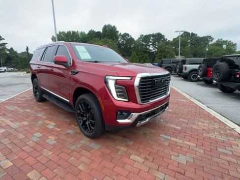 Used 2026 GMC Yukon Elevation w/ Elevation Premium Package AWD/4WD image 5