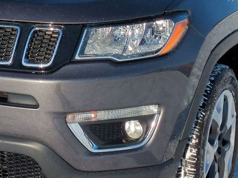 Used 2018 Jeep Compass Limited image 7