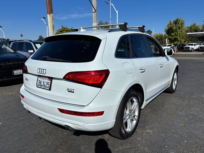 Used 2016 Audi Q5 2.0T Premium Plus w/ Technology Package AWD/4WD image 4