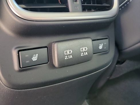 Used 2021 Subaru Outback Limited AWD/4WD image 17
