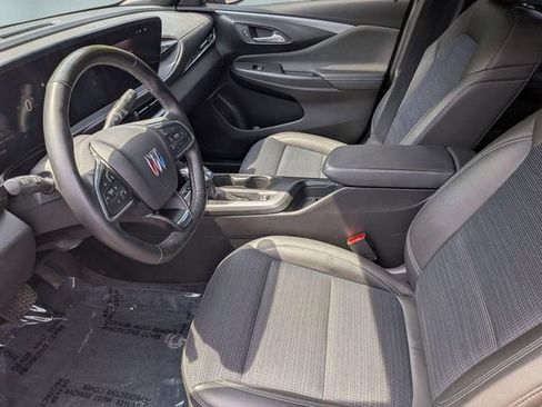 Used 2024 Buick Envista Preferred w/ Convenience I Package FWD image 12