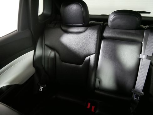 Used 2024 Jeep Compass Limited image 12