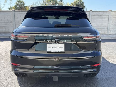 Certified 2023 Porsche Cayenne Turbo S image 10