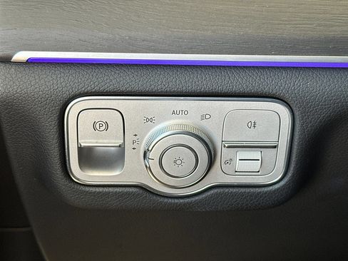 Certified 2021 Mercedes-Benz GLE 350 image 39