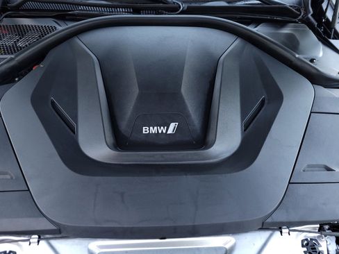 Used 2024 BMW i4 xDrive40i image 27