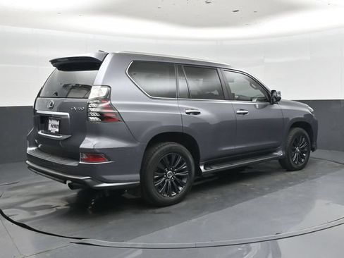 Used 2023 Lexus GX 460 Luxury w/ Sport Design Package AWD/4WD image 25