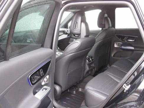 New 2026 Mercedes-Benz GLC 300 4MATIC image 13