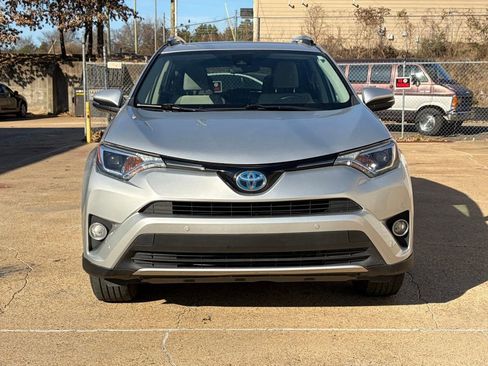 Used 2016 Toyota RAV4 XLE image 5