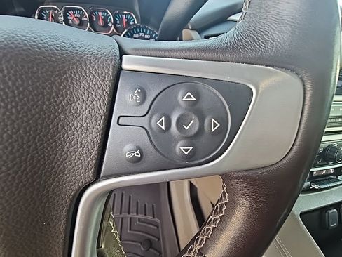 Used 2019 GMC Yukon XL SLT w/ Open Road Package image 23