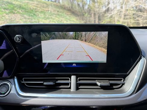 Used 2025 Chevrolet Trax ACTIV image 22