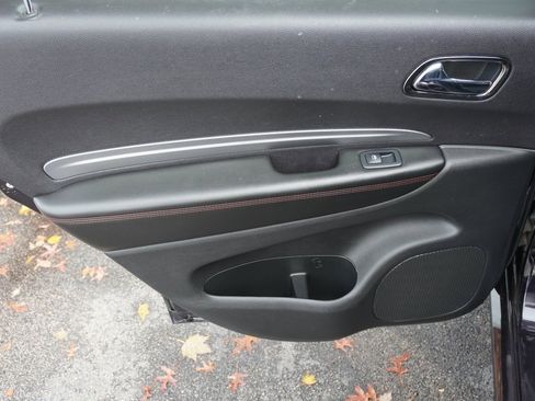 Used 2018 Dodge Durango GT w/ Technology Group image 24