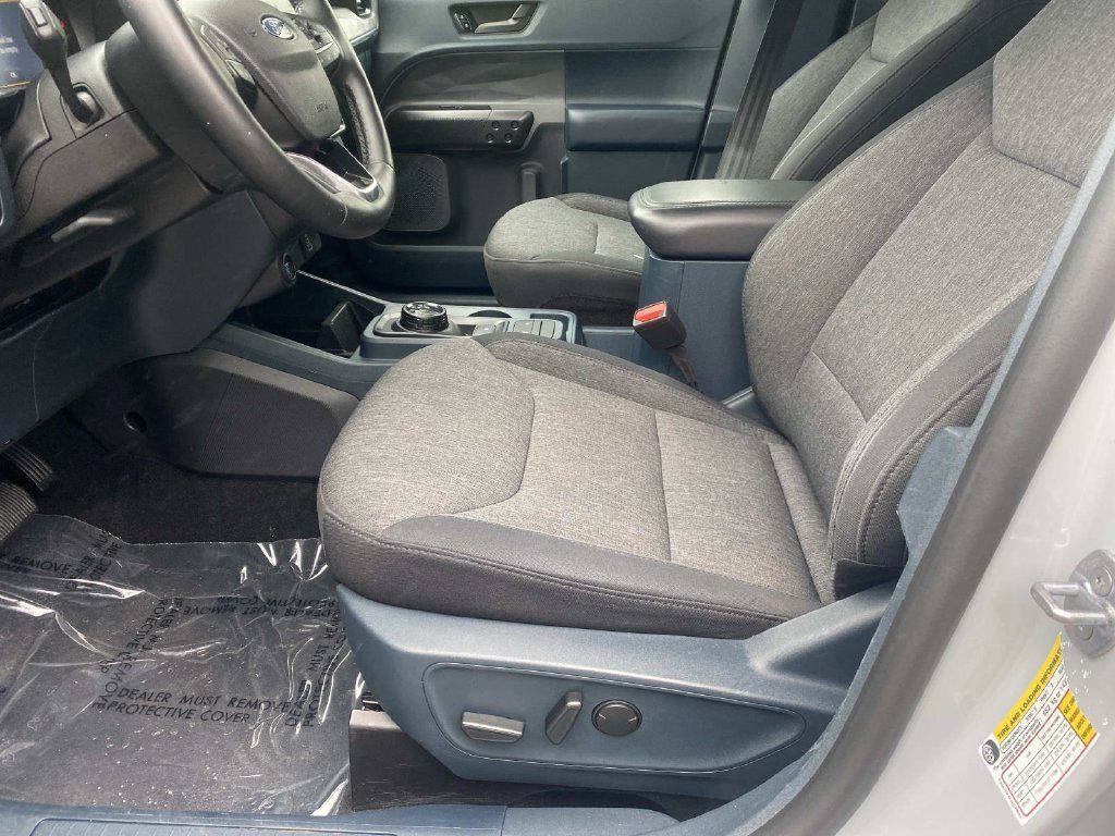 Used 2025 Ford Maverick XLT w/ XLT Luxury Package AWD/4WD image 18