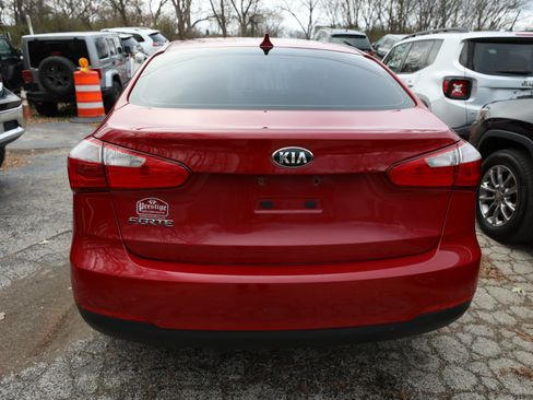 Used 2015 Kia Forte LX w/ Popular Package image 7