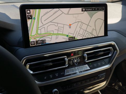 New 2025 BMW X4 xDrive30i w/ Premium Package image 13