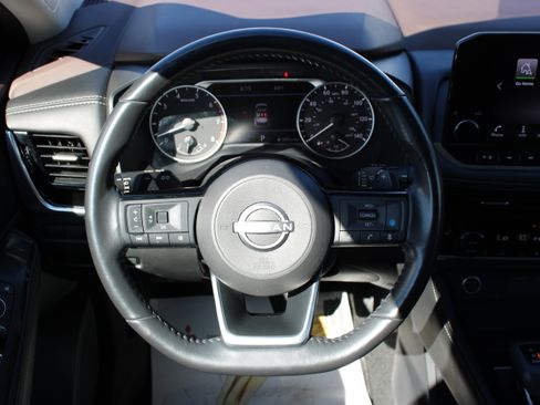 Certified 2023 Nissan Rogue SL w/ SL Premium Package image 26