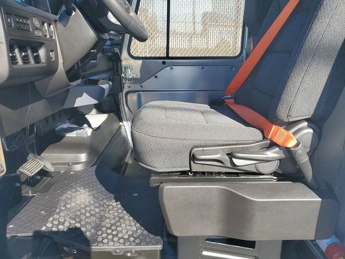 New 2025 Chevrolet Brightdrop 600 w/ Battery Pack, Max Range image 11