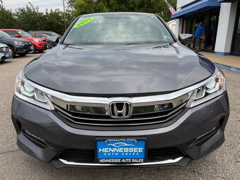 Used 2017 Honda Accord Sport Special Edition image 33