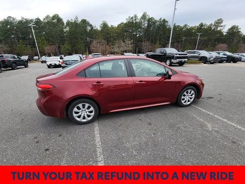 Used 2024 Toyota Corolla LE image 17