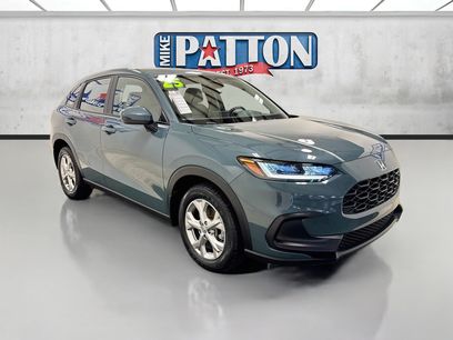 Used 2025 Honda HR-V LX