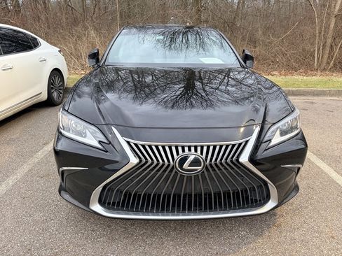 Used 2021 Lexus ES 350 w/ Premium Package image 2