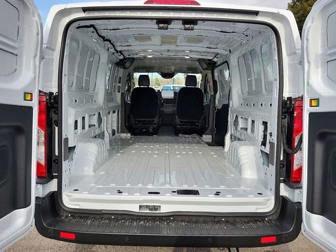New 2026 Ford Transit 250 Low Roof AWD image 8
