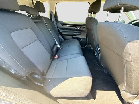 Used 2025 Honda CR-V LX image 28