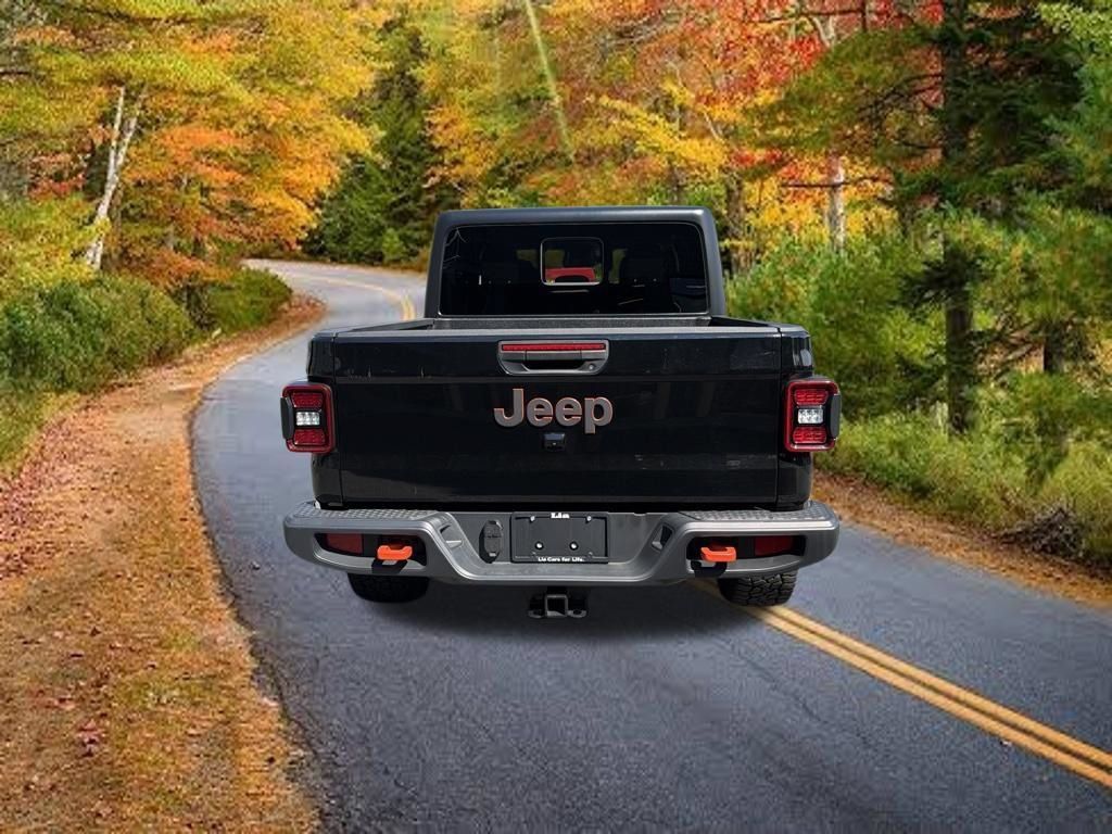 Used 2026 Jeep Gladiator Mojave AWD/4WD image 5