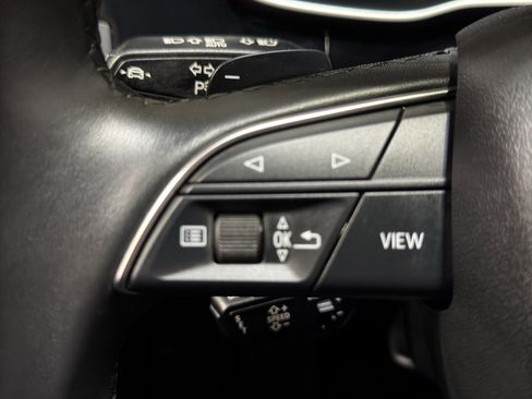 Used 2025 Audi Q3 2.0T Premium image 22