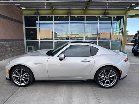 Used 2023 MAZDA MX-5 Miata Grand Touring w/ Appearance Package image 7