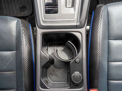 Used 2022 Volkswagen Golf R AWD/4WD image 31