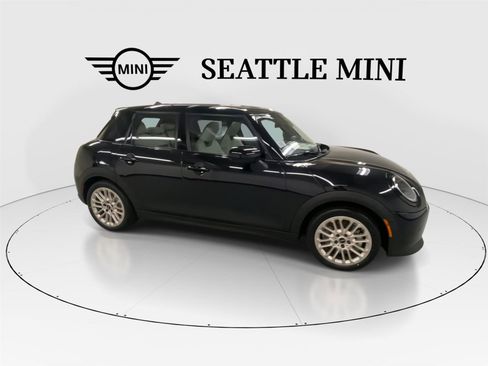 New 2026 MINI Cooper S image 13