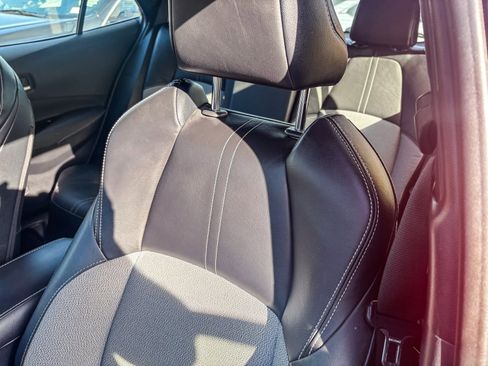 Certified 2025 Toyota Corolla XSE image 24