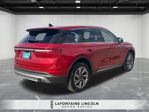 Certified 2023 Lincoln Corsair AWD w/ Equipment Group 101A image 5