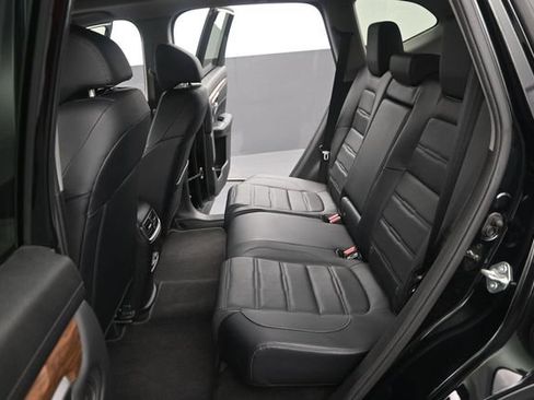 Used 2018 Honda CR-V Touring image 14