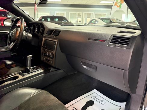 Used 2012 Dodge Challenger SRT8 w/ Premium Sound Group image 12